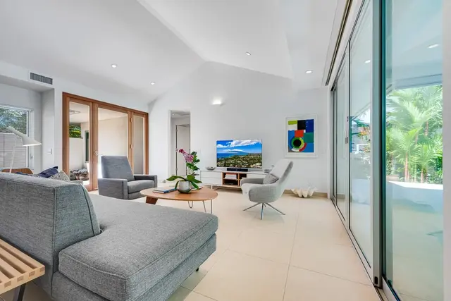 Listing Image for 39 Hoawaa Way 14 of 49