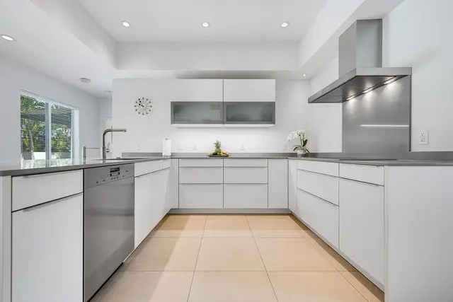 Listing Image for 39 Hoawaa Way 16 of 49