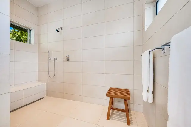 Listing Image for 39 Hoawaa Way 28 of 49