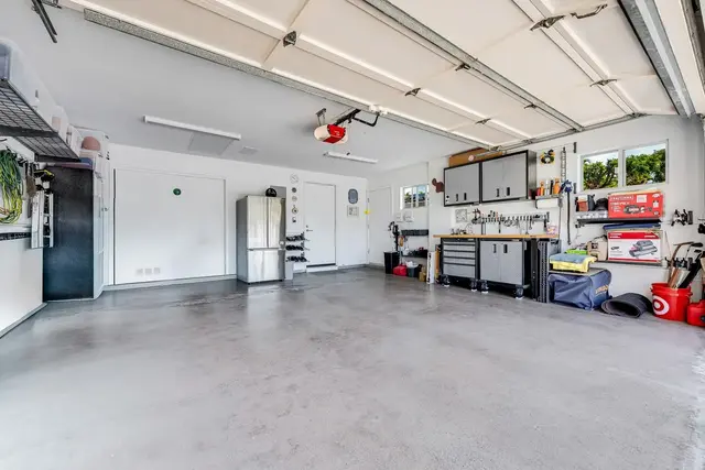 Listing Image for 39 Hoawaa Way 43 of 49