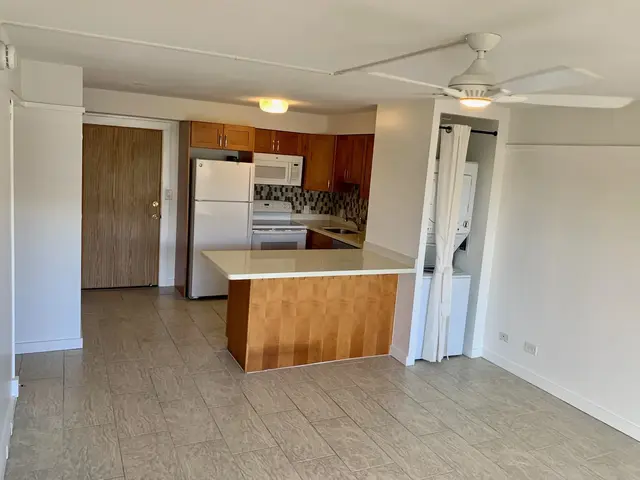 Wailuku Townhouses 605 - 2158 Main St 605, Wailuku, 400015 - 3/15