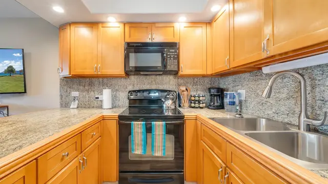 Listing Image for 2695 S Kihei Rd 7-101 6 of 27