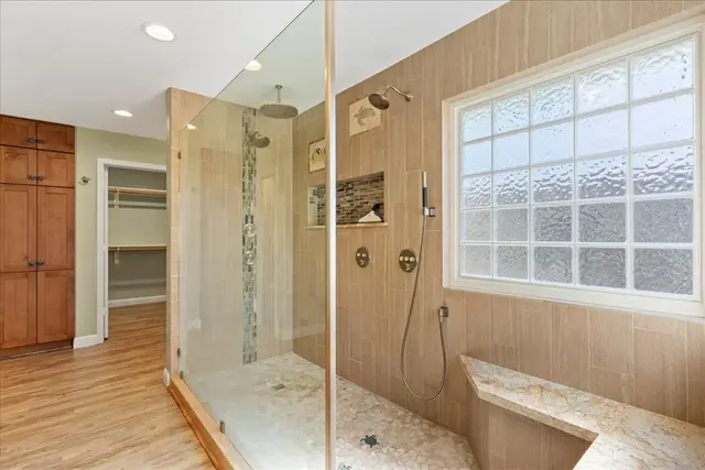 Listing Image for 6 Coral Place Pl 28 of 49