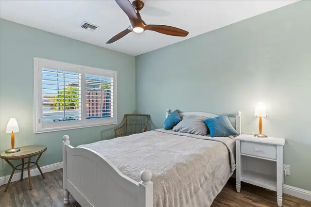 Listing Image for 6 Coral Place Pl 37 of 49