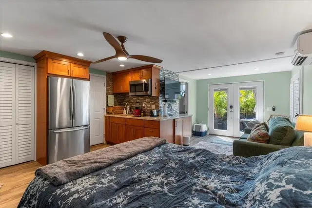 Listing Image for 6 Coral Place Pl 42 of 49