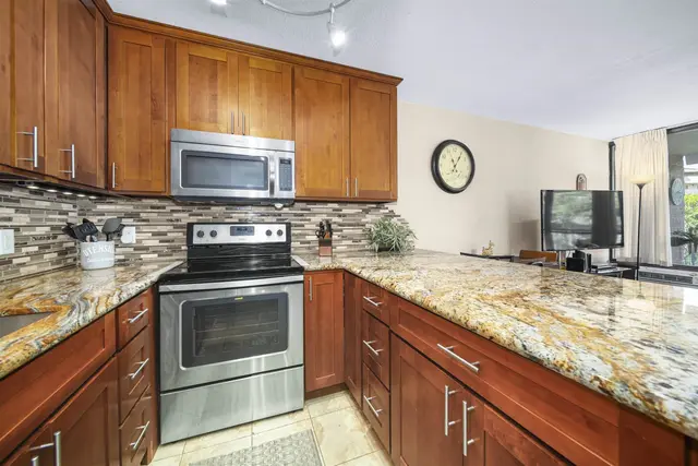 Listing Image for 2387 S Kihei Rd A206 10 of 46