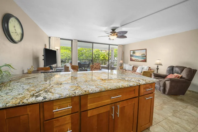 Listing Image for 2387 S Kihei Rd A206 23 of 46