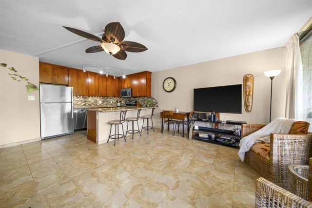Listing Image for 2387 S Kihei Rd A206 26 of 46