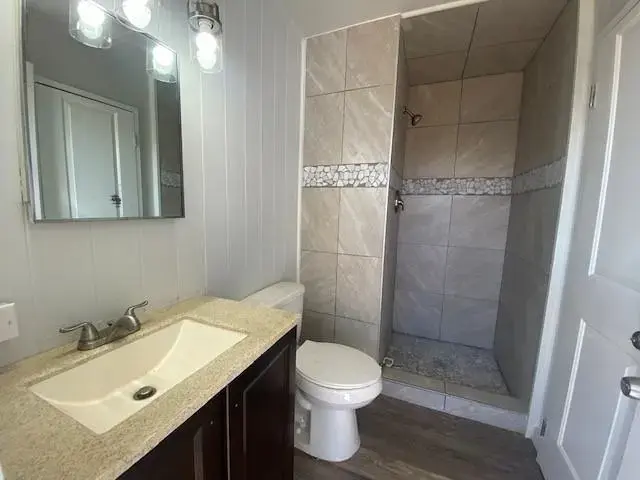 Listing Image for 983 Kapuhau Pl A 7 of 9