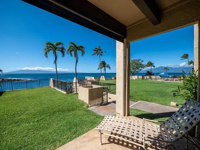 Listing Image for 5295 Lower Honoapiilani Rd B-17 32 of 35