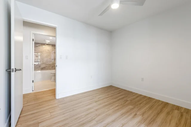 Listing Image for 160 Keonekai Rd 10-104 32 of 45