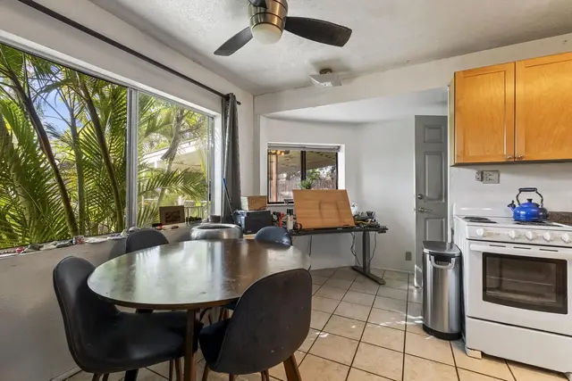 Listing Image for 1606 S Kihei Rd 34 of 50