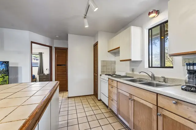 Listing Image for 1606 S Kihei Rd 6 of 50