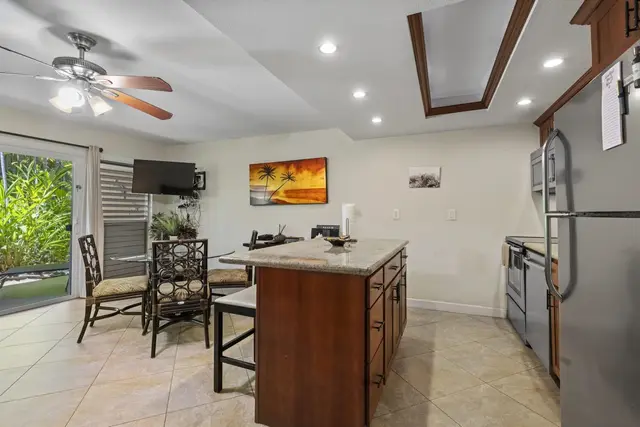 Listing Image for 3559 Lower Honoapiilani Rd 704 18 of 30
