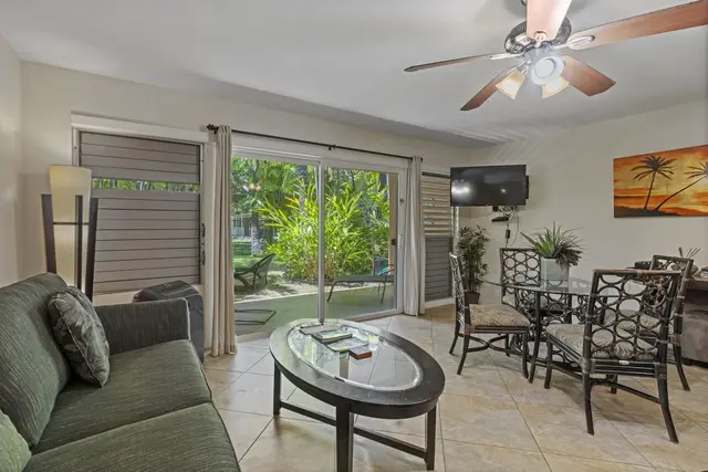 Listing Image for 3559 Lower Honoapiilani Rd 704 3 of 30