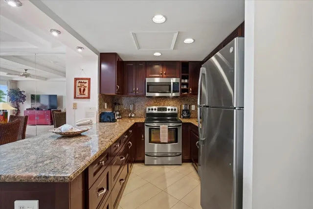 Listing Image for 2481 Kaanapali Pkwy 456 16 of 31