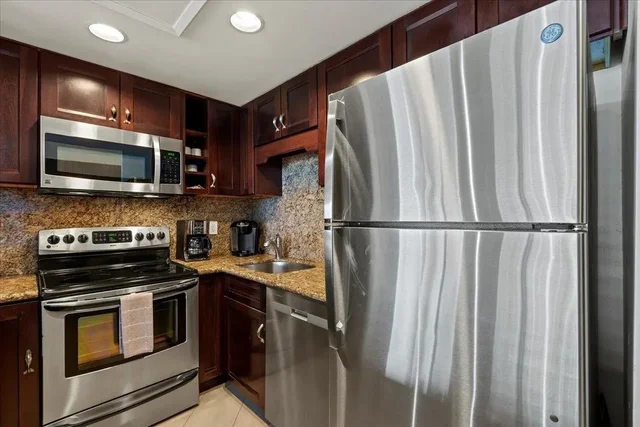 Listing Image for 2481 Kaanapali Pkwy 456 17 of 31