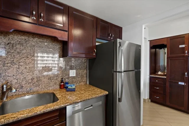 Listing Image for 2481 Kaanapali Pkwy 456 18 of 31