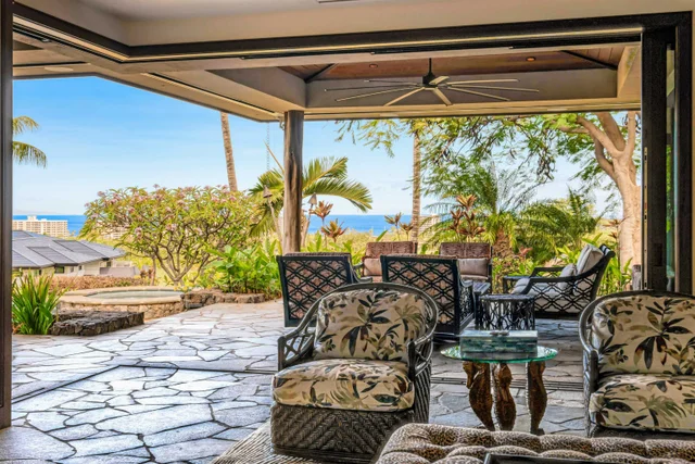 Listing Image for 137 Anapuni Loop 12 of 47