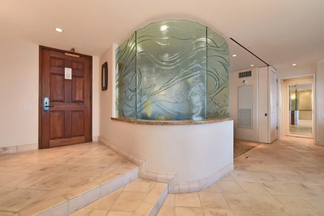 Listing Image for 50 Nohea Kai Dr 4104 6 of 48