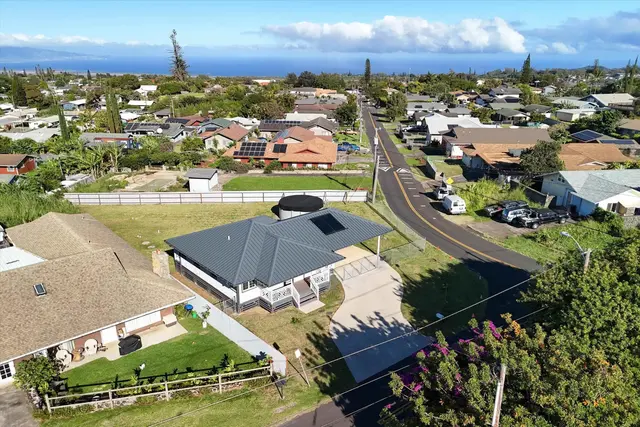 Listing Image for 6 Kuhina Pl 18 of 31