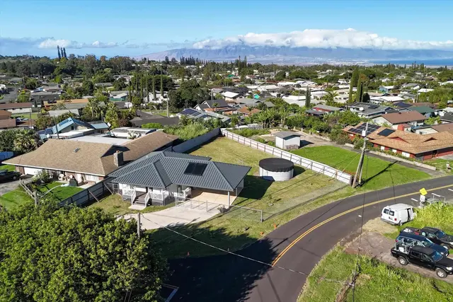 Listing Image for 6 Kuhina Pl 25 of 31