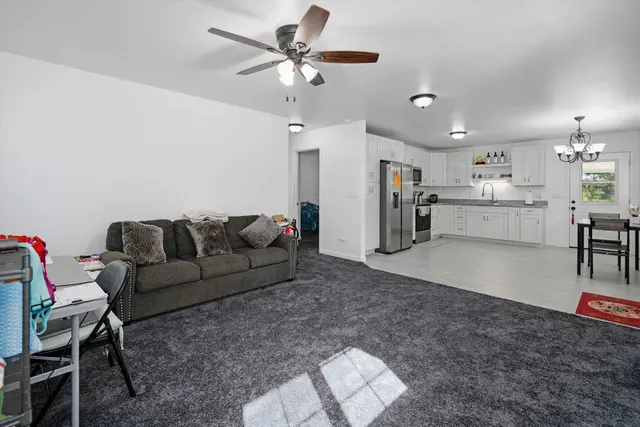 Listing Image for 6 Kuhina Pl 3 of 31