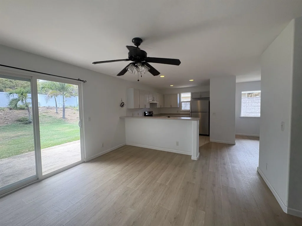 137 Iao Loop, Wailuku