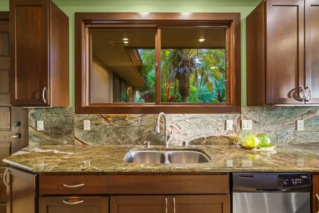 Listing Image for 52 Lau Niu Way A 11 of 48