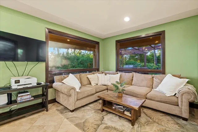 Listing Image for 52 Lau Niu Way A 17 of 48