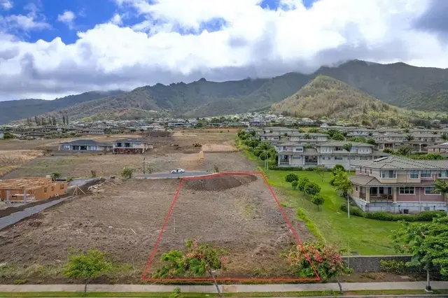 Listing Image for 124 Hopoi Pl 8 of 11