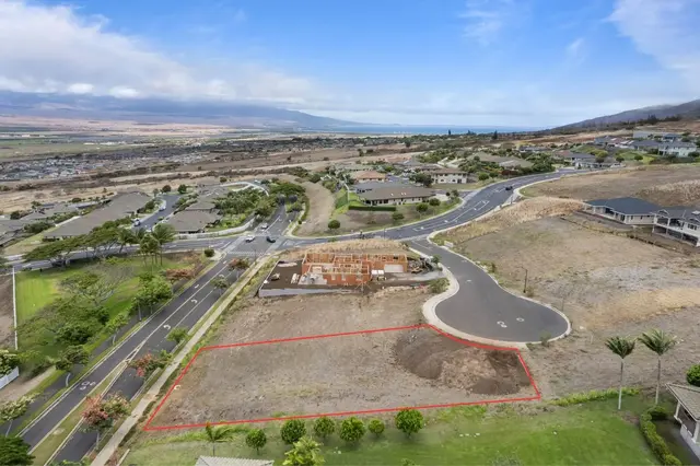 Listing Image for 124 Hopoi Pl 9 of 11