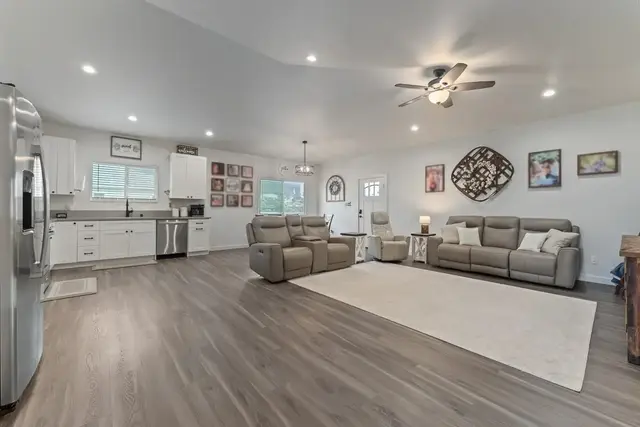 Listing Image for 1603 Makahala Pl 8 of 40
