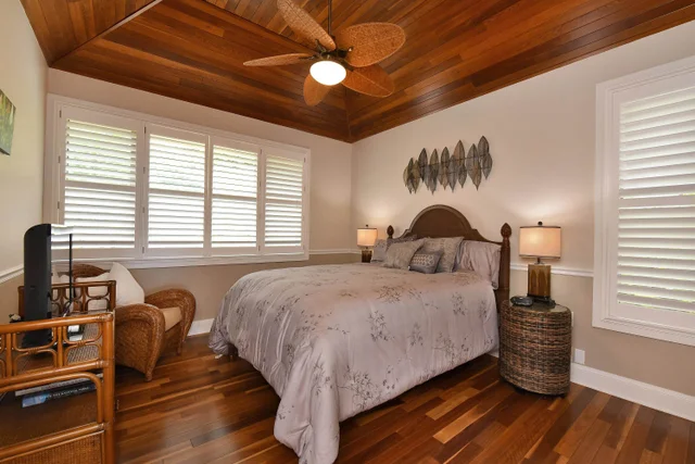 Listing Image for 104 Woodrose Pl 16 of 42