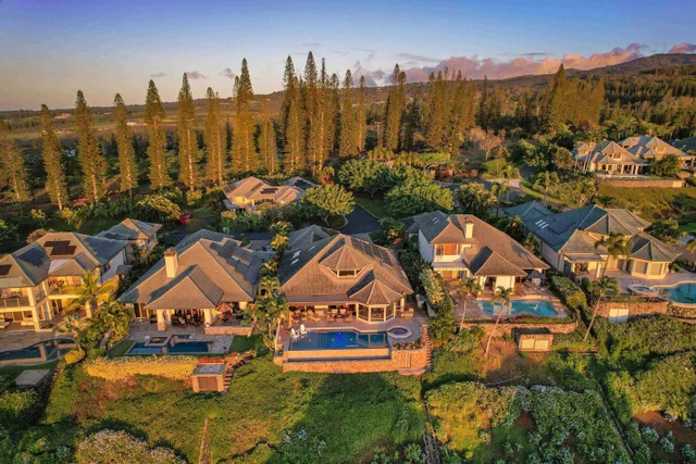 Listing Image for 104 Woodrose Pl 38 of 42