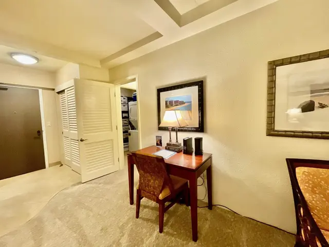 Listing Image for 2481 Kaanapali Pkwy 220 O 16 of 37