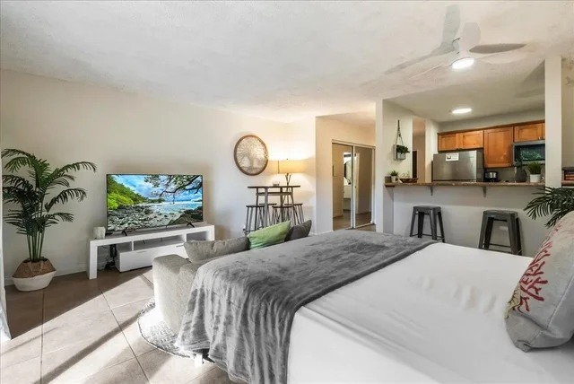 Listing Image for 1299 Uluniu Rd 103g 17 of 39