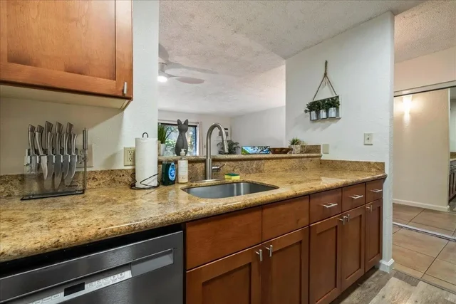 Listing Image for 1299 Uluniu Rd 103g 18 of 39