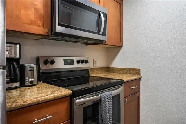 Listing Image for 1299 Uluniu Rd 103g 26 of 39