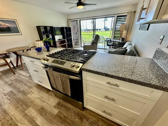 Listing Image for 1000 Kamehameha V Hwy 121b 11 of 24