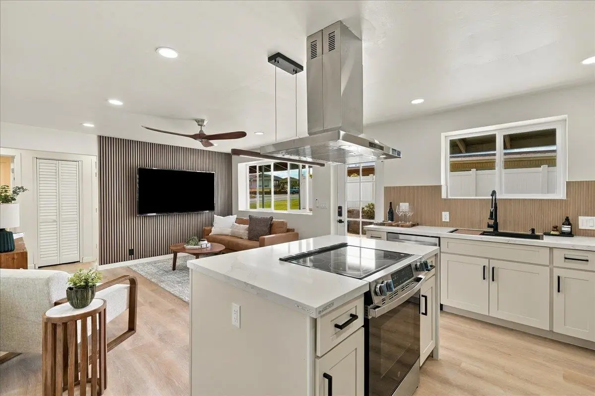 400 Palama Dr, Kahului
