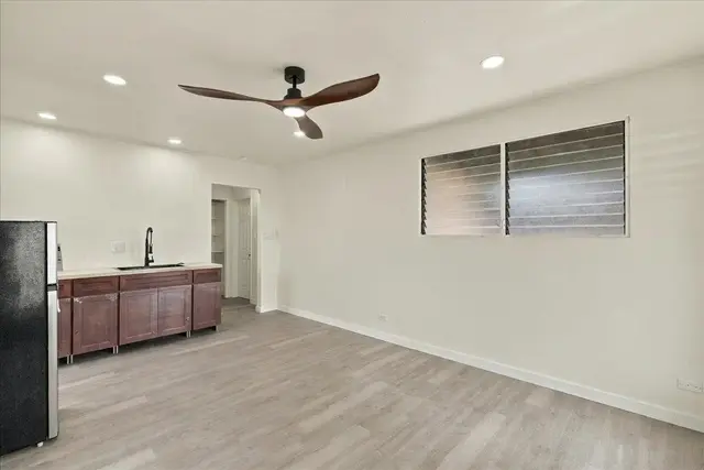 Listing Image for 400 Palama Dr 26 of 48