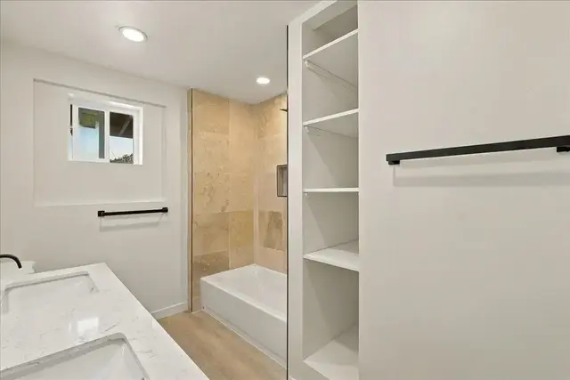 Listing Image for 400 Palama Dr 31 of 48