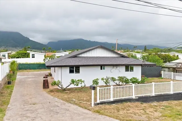Listing Image for 400 Palama Dr 39 of 48