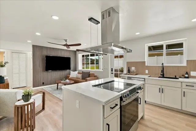 Listing Image for 400 Palama Dr 4 of 48