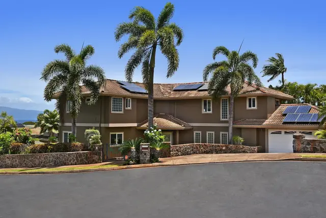Listing Image for 3 Bermuda Pl 1 of 50