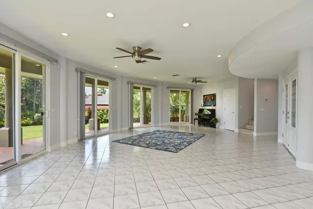 Listing Image for 3 Bermuda Pl 11 of 50