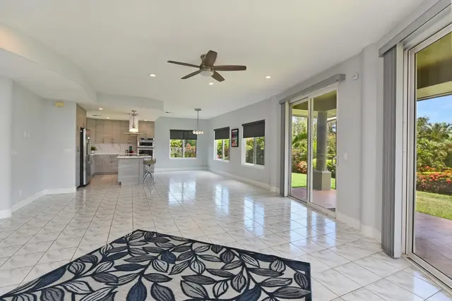 Listing Image for 3 Bermuda Pl 6 of 50