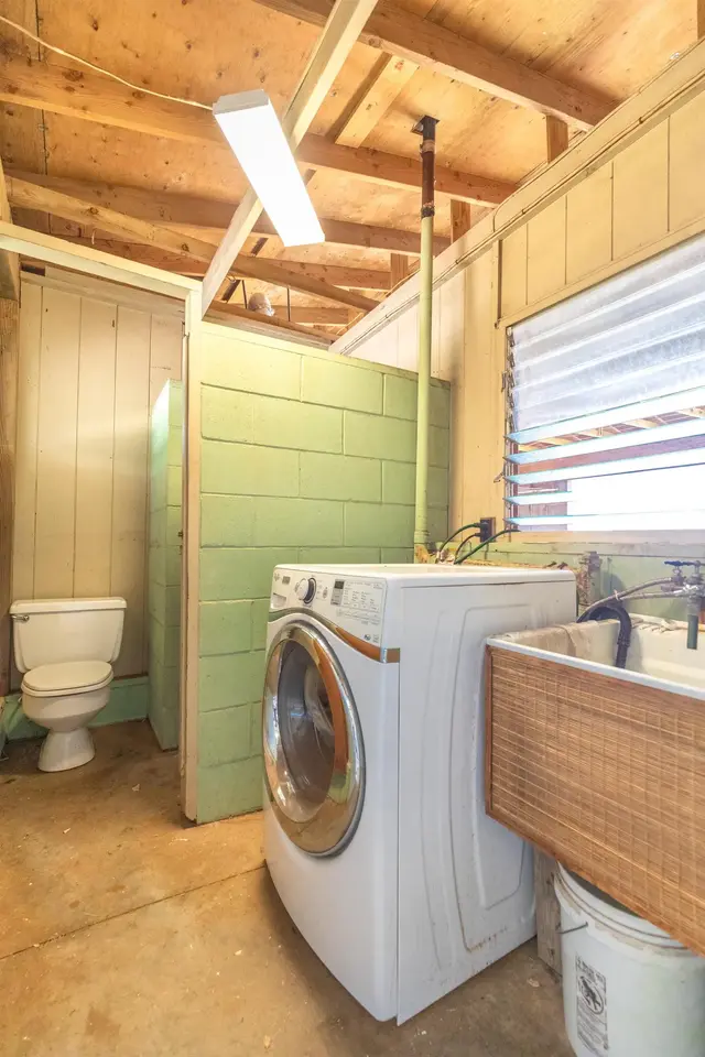 Listing Image for 81 Kumano Dr 11 of 17