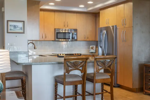 Listing Image for 500 Kapalua Dr 25t6-7 11 of 40